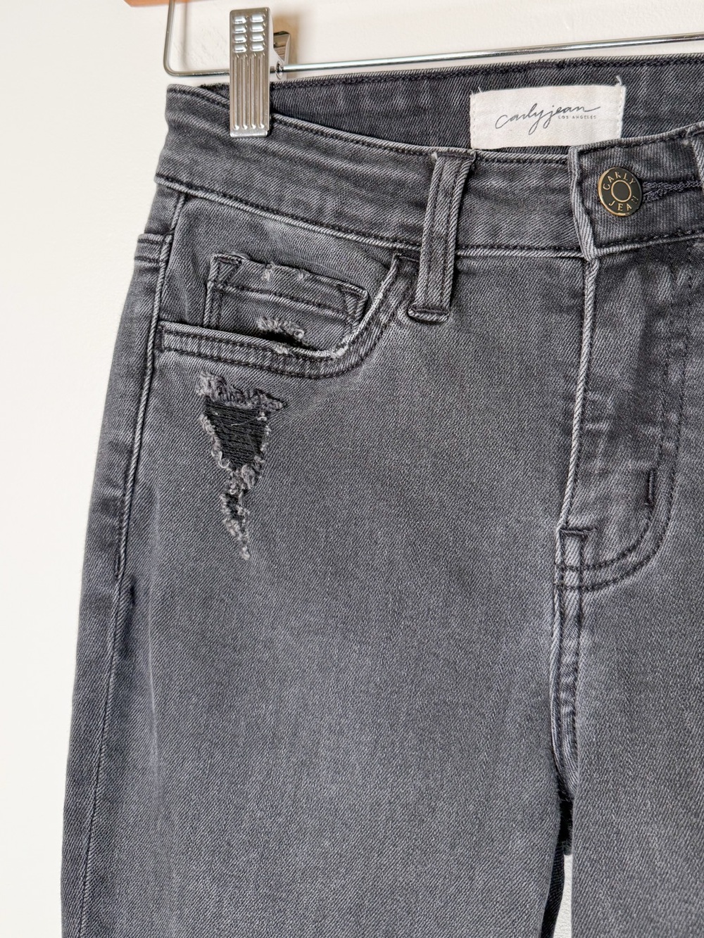Carly Jean Los Angeles “Blake” Charcoal High-Rise Distressed Jeans Size 1